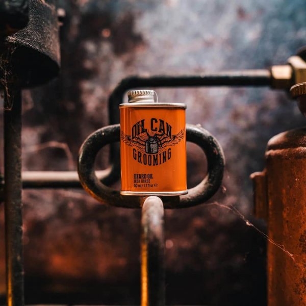 Huile à Barbe Oil Can Grooming Iron Horse Cuir