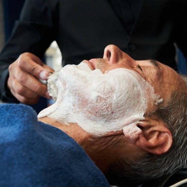 Savon à Raser Les Hommes d'Abord