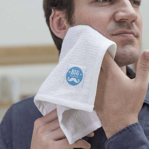 Serviette chaude Big Moustache 