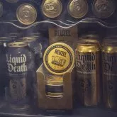 Pommade coiffante Reuzel Matte Clay x Liquid Death Severed